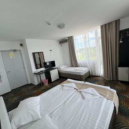 Babylonia Resort Костінешть Екстер'єр фото