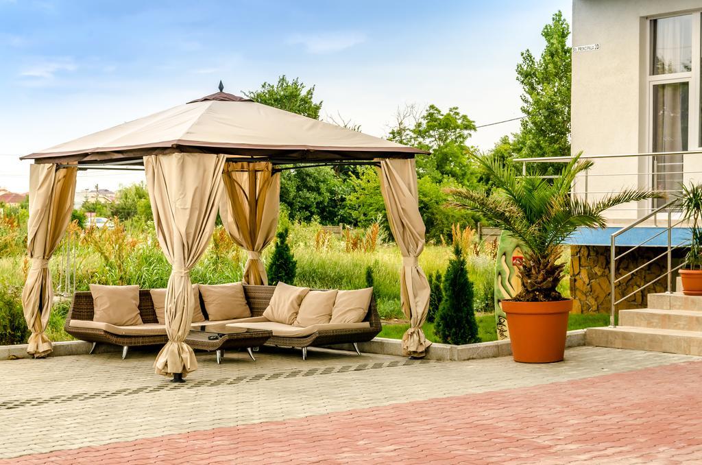 Babylonia Resort Костінешть Екстер'єр фото