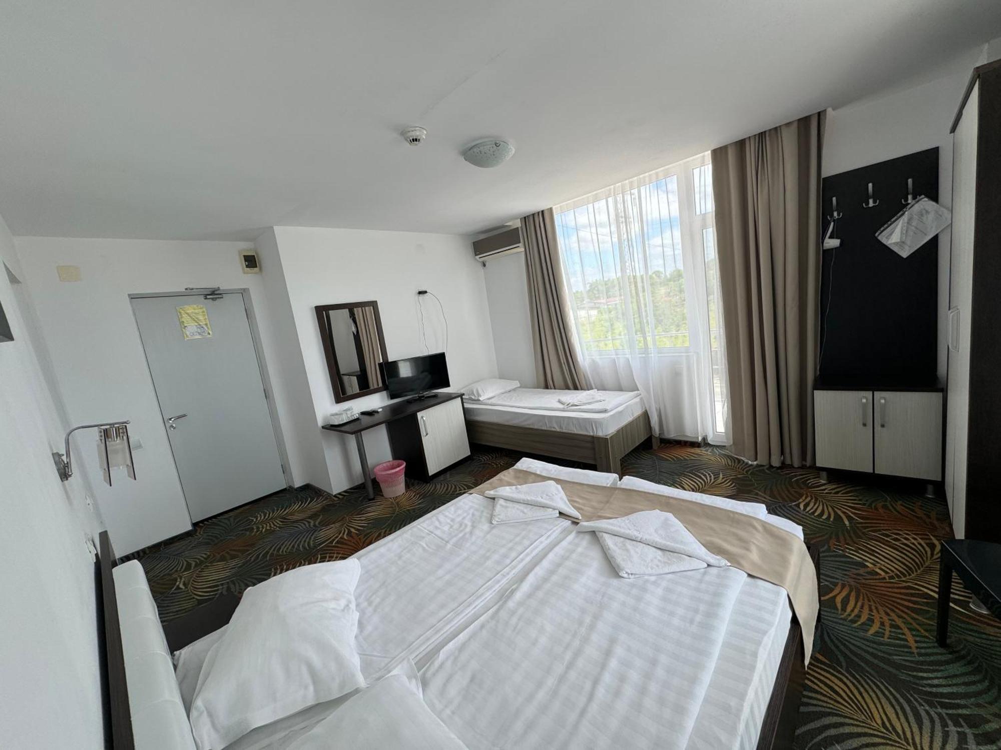Babylonia Resort Костінешть Екстер'єр фото